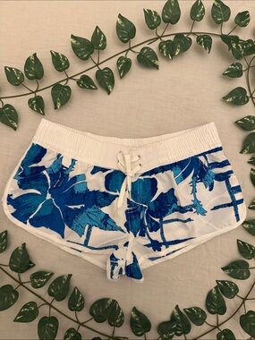 MARINA White and Blue Floral Swim Shorts